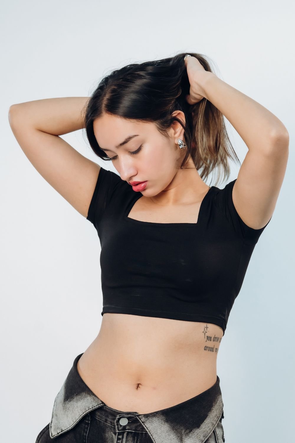 Black Square Neck Solid Crop Top - Echolope