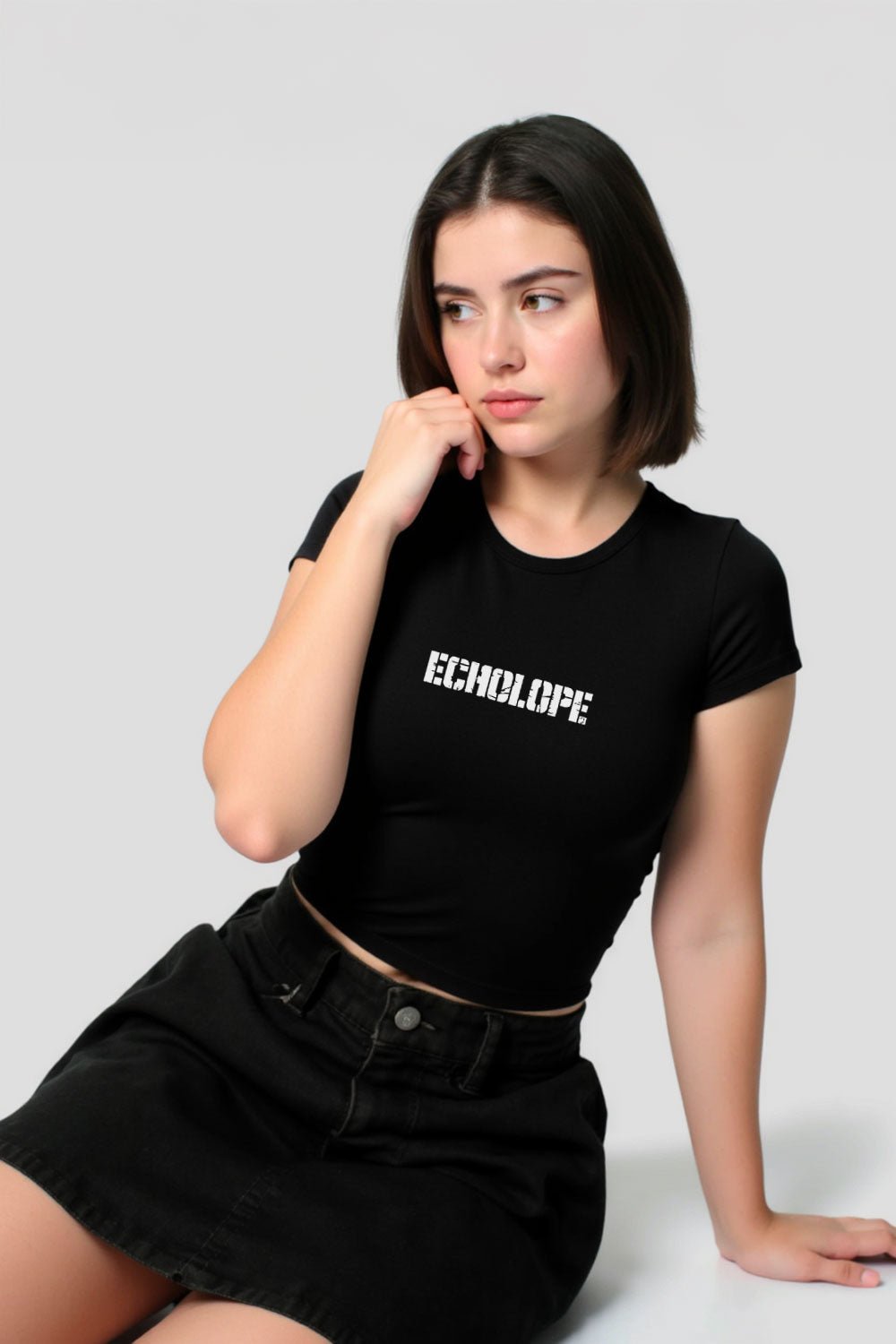 Women's Black Crop Top - Echolope