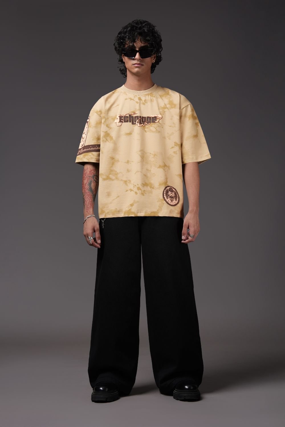 Ashen Streetwear Oversized T-Shirt - Echolope