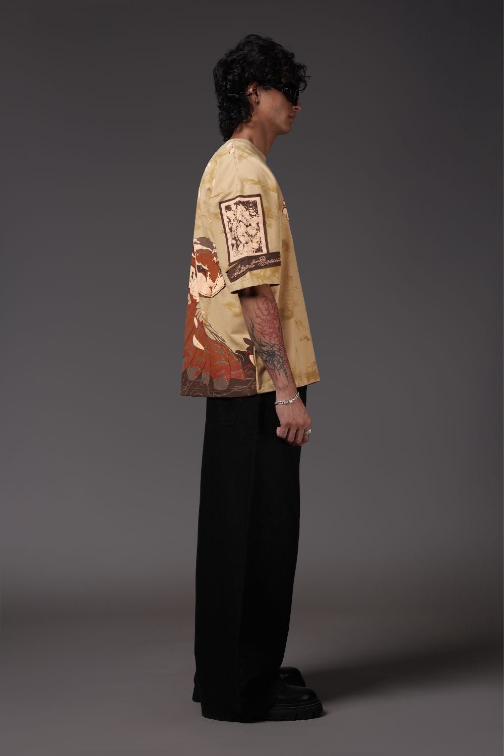 Ashen Streetwear Oversized T-Shirt - Echolope