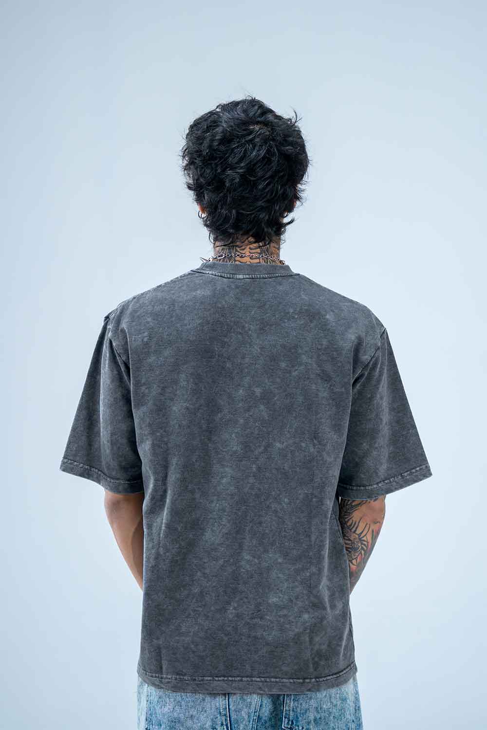 Black Acid Wash Oversize Solid T-shirt For Men - Echolope