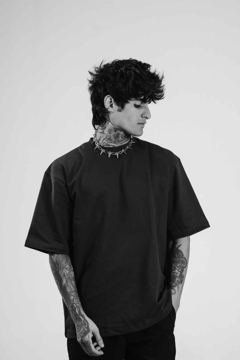 Black Solid Oversized T-Shirts for Men 100% Cotton | Drop Shoulder Baggy T Shirt - Echolope
