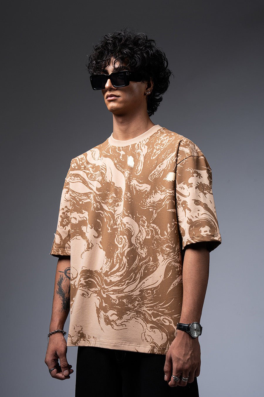 Chaos Oversized Graphic T-Shirt - Echolope