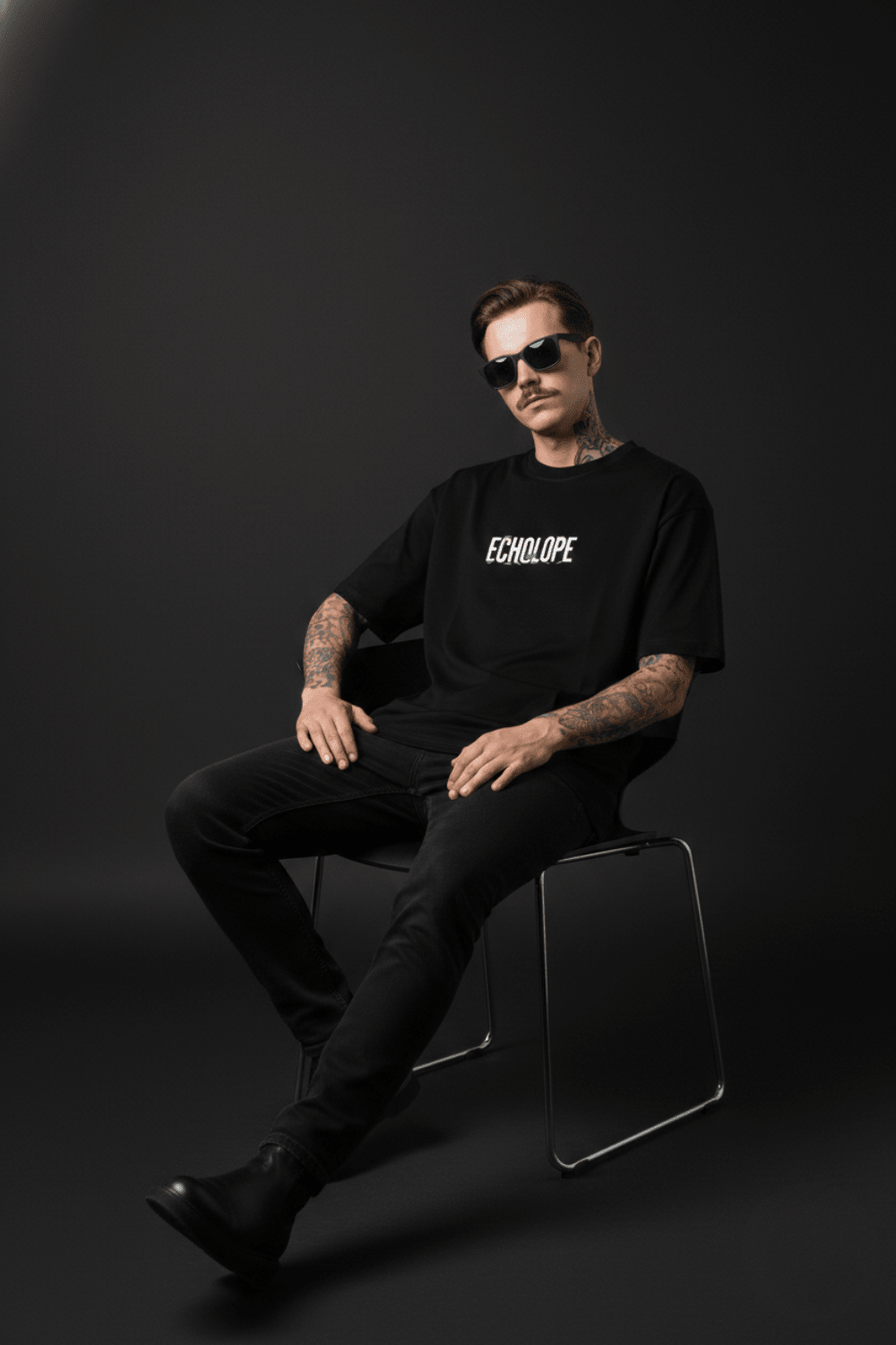 Don’t Panic" Oversized Graphic T-Shirt - Echolope