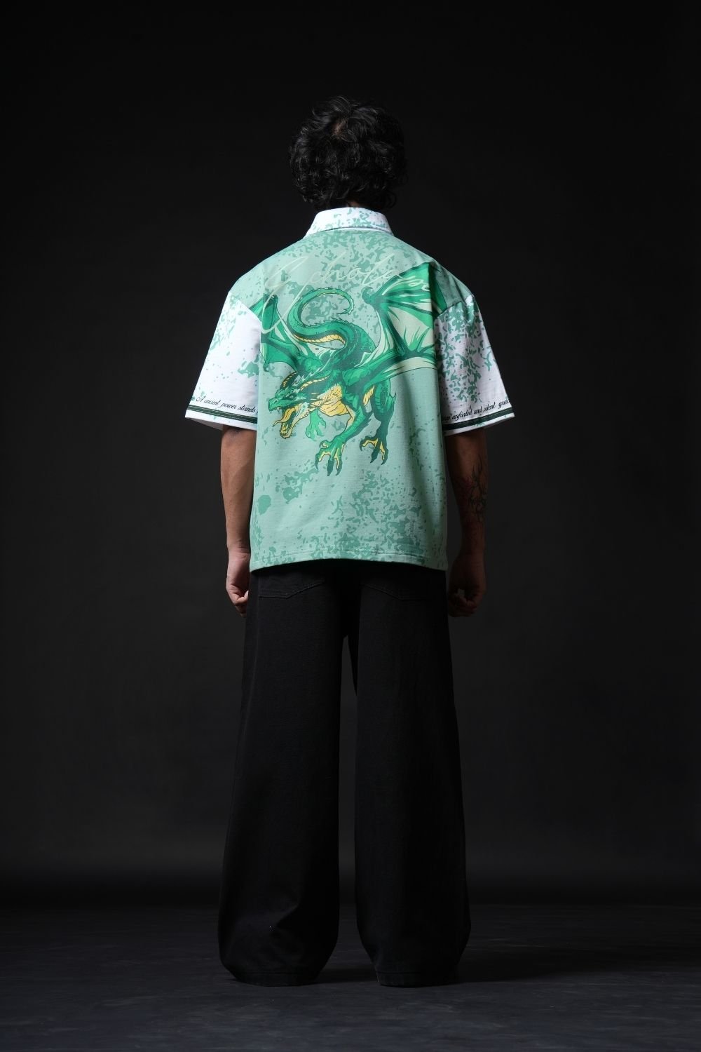 Dragon Crest T-shirt - Echolope