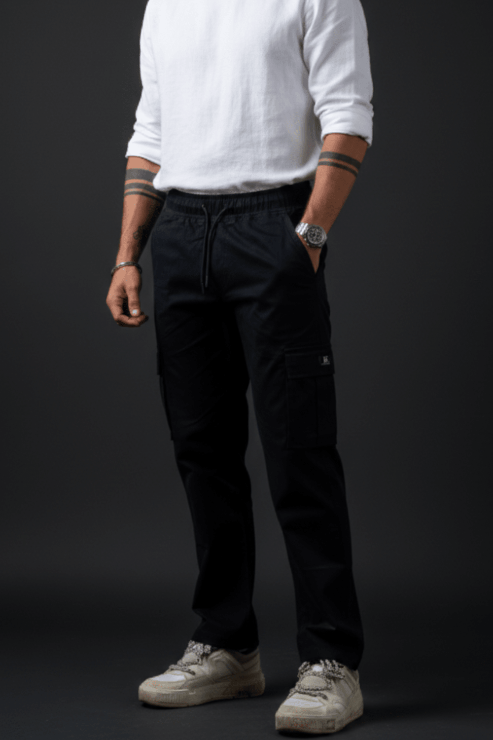 ECHOLOPE Men’s Black Cargo Pants | Stylish and Durable Cotton Cargos - Echolope Main image