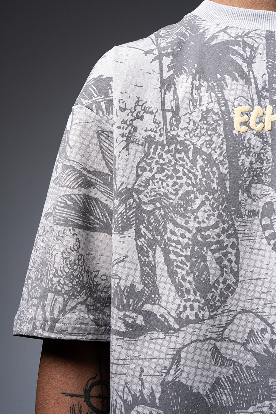 Existance Oversized Graphic T-Shirt - Echolope