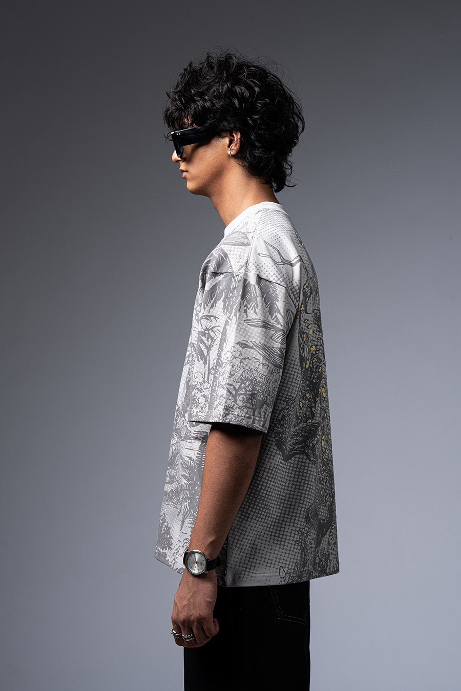 Existance Oversized Graphic T-Shirt - Echolope