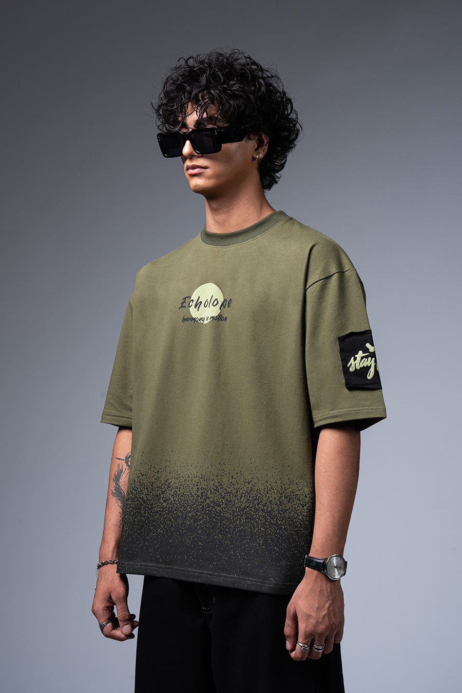 Harmony Oversized Graphic T-Shirt - Echolope