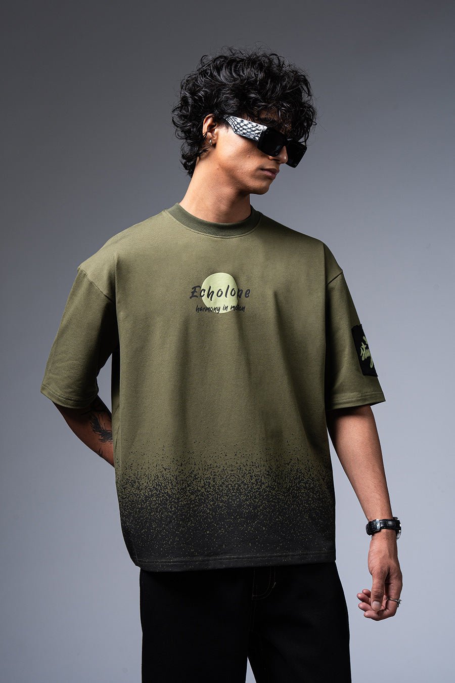 Harmony Oversized Graphic T-Shirt - Echolope
