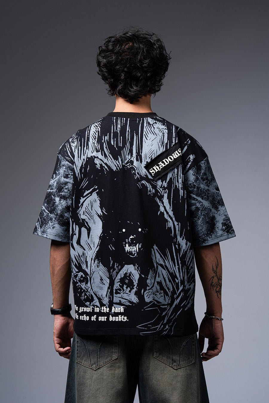 Shadows Oversized Graphic T-Shirt - Echolope